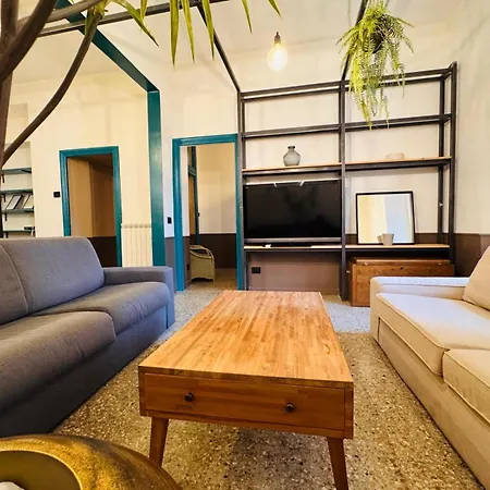 Loft Penta - Colosseum Апартаменты *